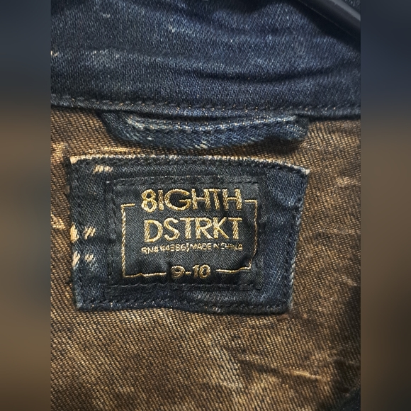 8ighth Dstrkt Collared Embroidered Long Sleeve Denim Kids Jacket Sz 9-10 - Picture 12 of 12